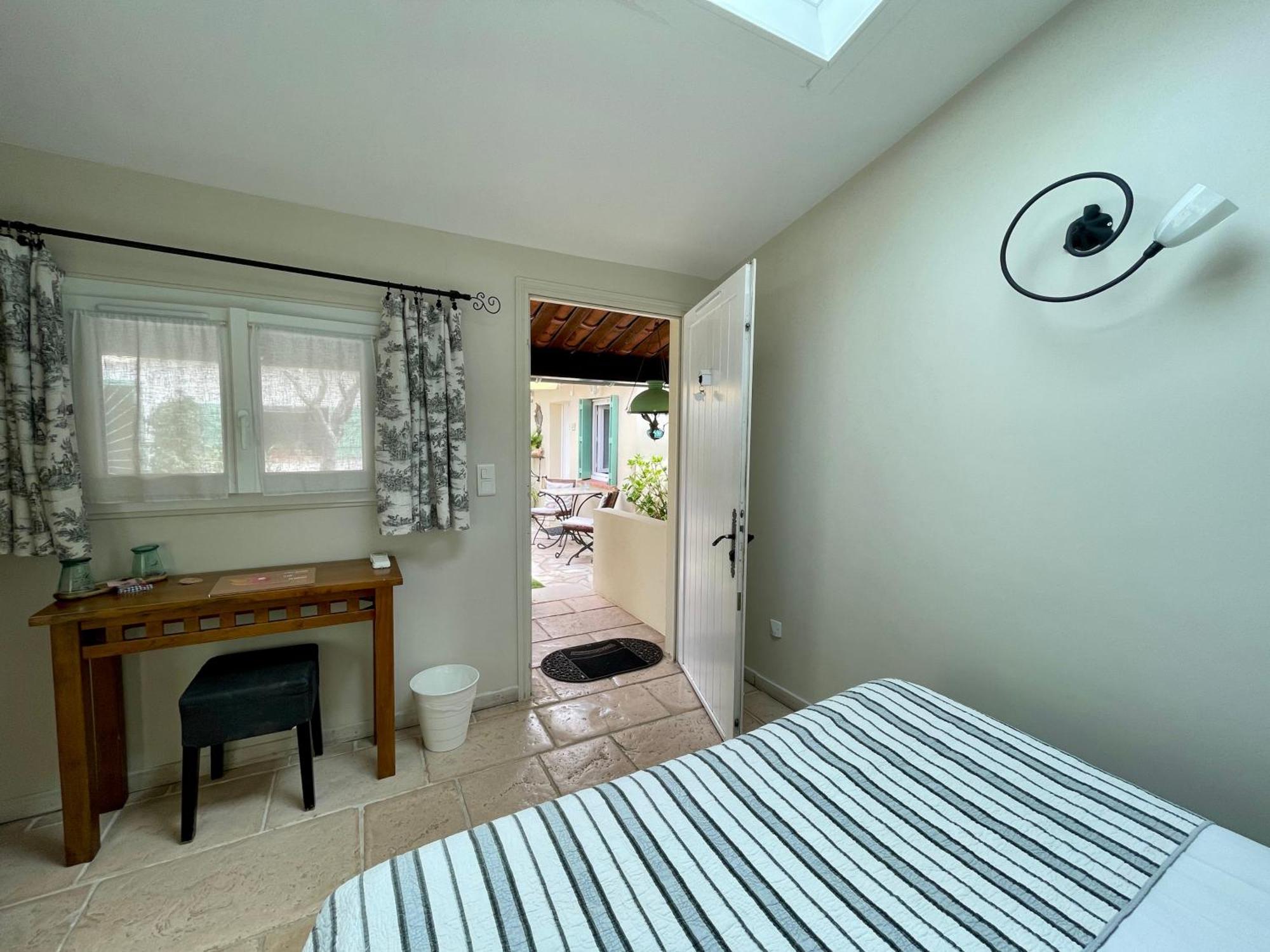 Hotel La Jabotte Antibes Habitación foto